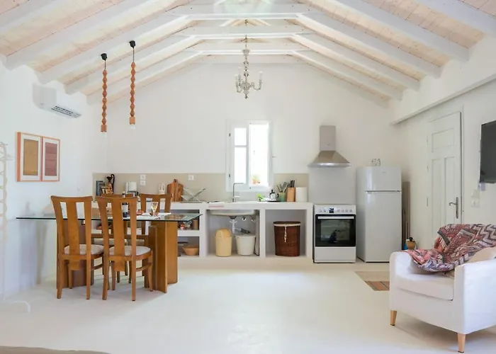 Penelope - Sea View House