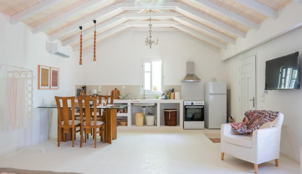 Penelope - Sea View House Apartment