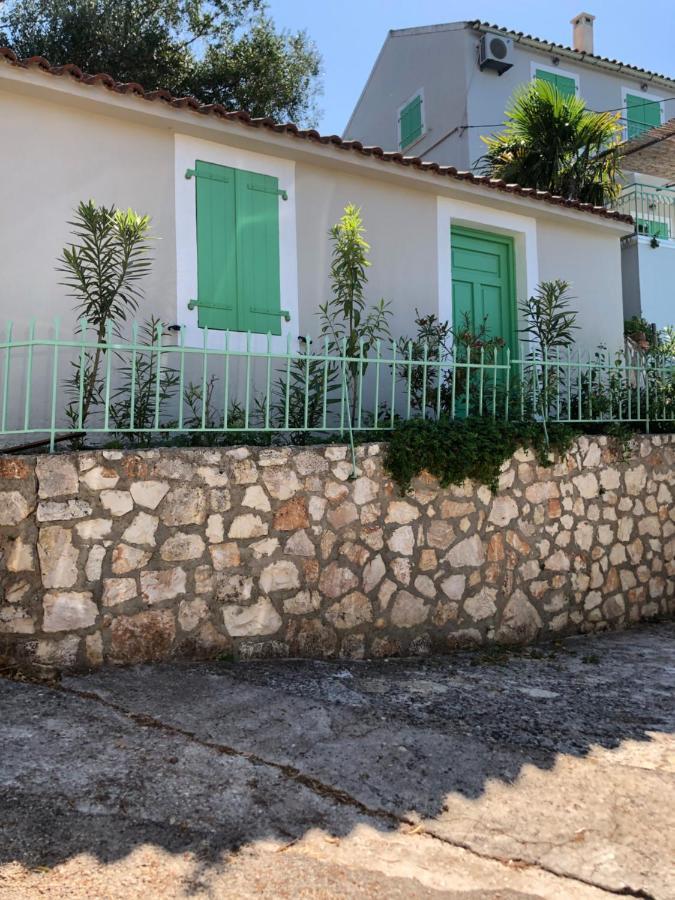 Penelope - Sea View House Apartment Evreti